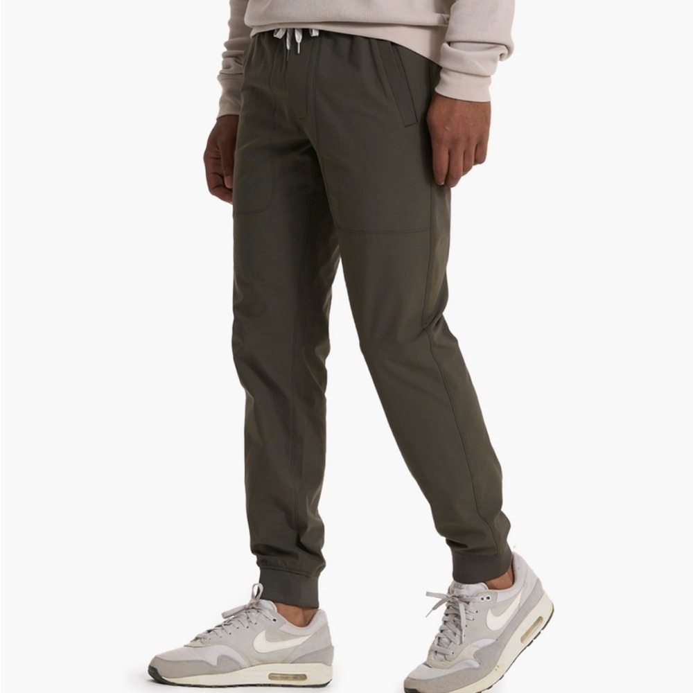 Vuori Men’s Meta Jogger Dark Oregano Green Large